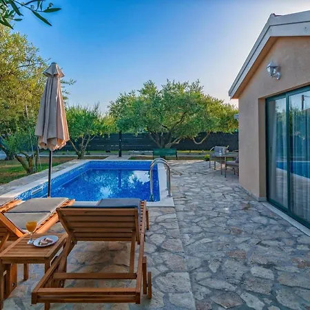 Holiday home Hidden Gem With Pool In Kastel Stafilic