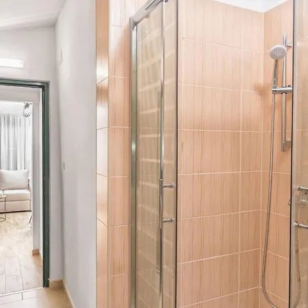 Holiday home Hidden Gem With Pool In Kastel Stafilic Kastela
